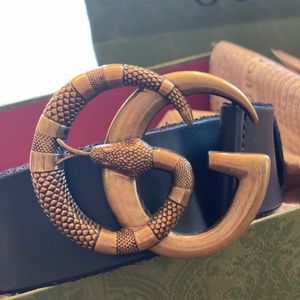 Barely Used Gucci Interlocking GG Snake Belt Unisex in Black - Size 90!